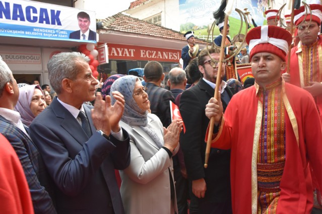 Efsane geri döndü